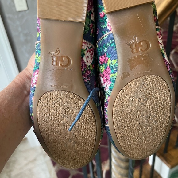GB Girls fabric floral shoe flats lace up size 8 good condition - Picture 7 of 12
